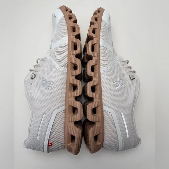 On Cloud 5 Shoes Women's Size 9.5 Sand/Rosebrown Sneakers Athleisure Running - Picture 7 of 9